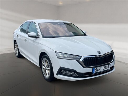 Škoda Octavia Sedan / Limuzína 1,5 l 110 kw