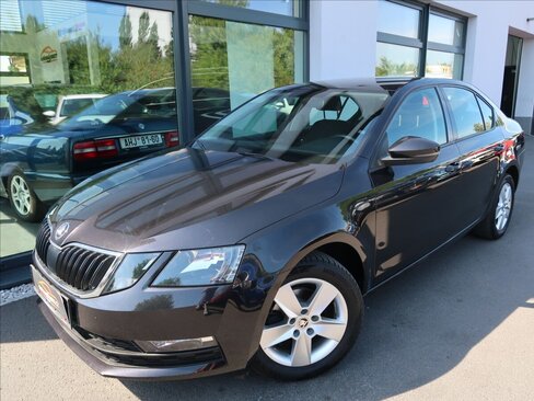 Škoda Octavia Liftback 1,6 l 85 kw
